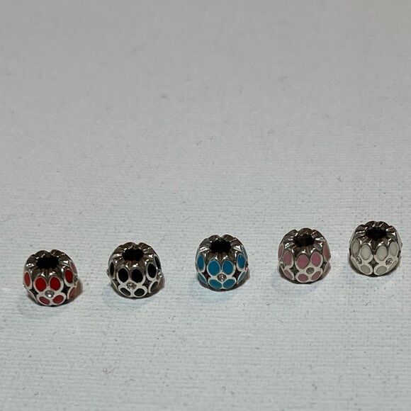 Brighton Mini Ring of Flowers Bead Set of 5 Colors NWOT - Picture 2 of 8